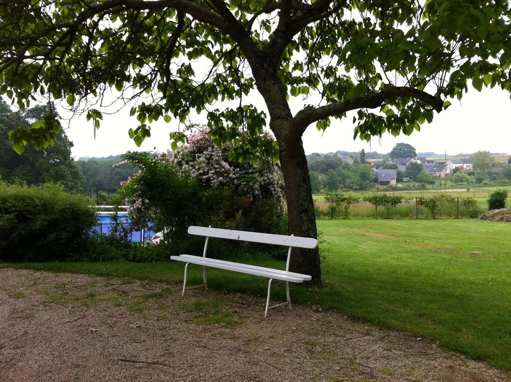 La Butte De Gohier Bed and Breakfast Blaison Exteriör bild